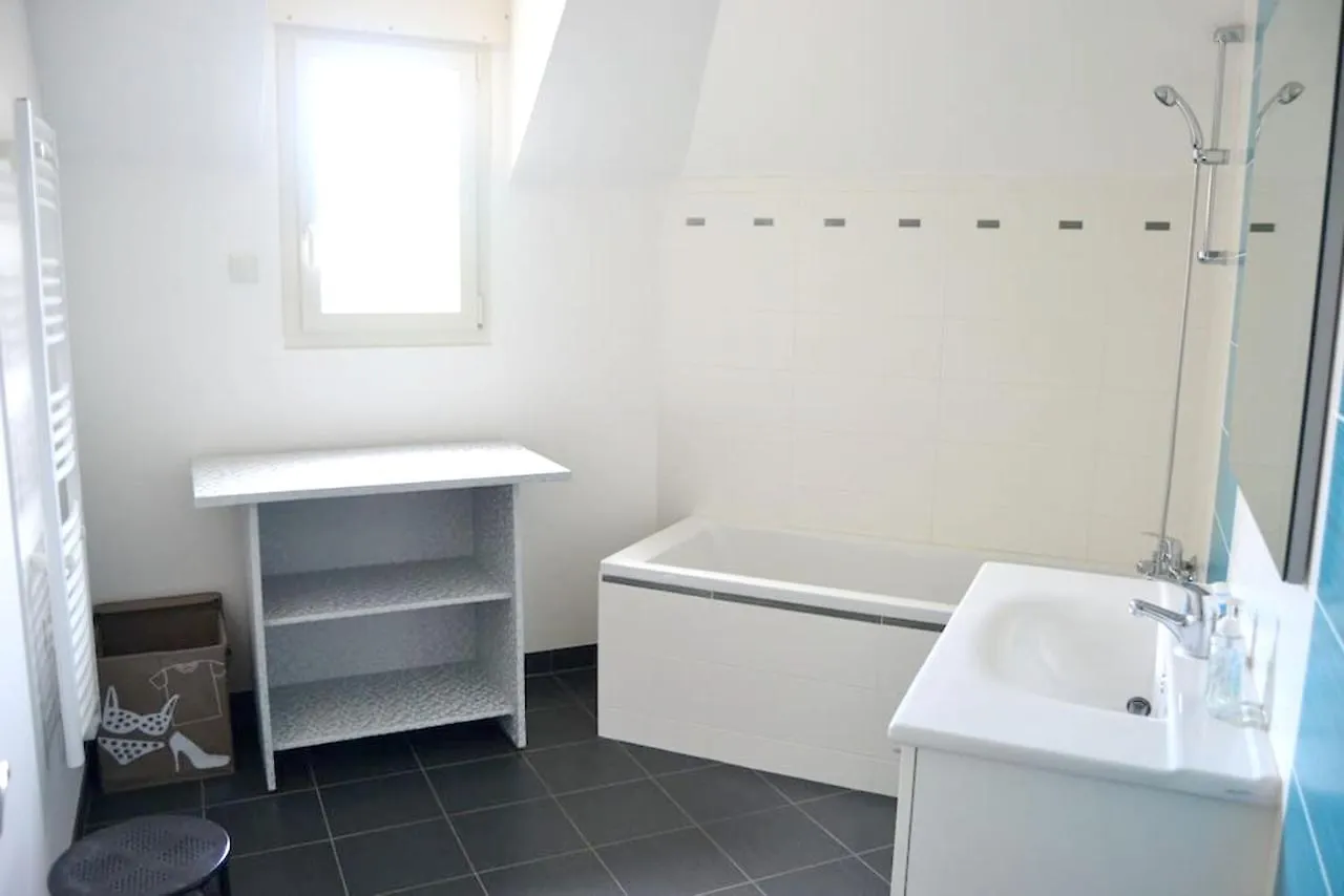 Holiday home Maison Charmante A Saint-Jouan-Des-Guerets Avec Jardin Cloture